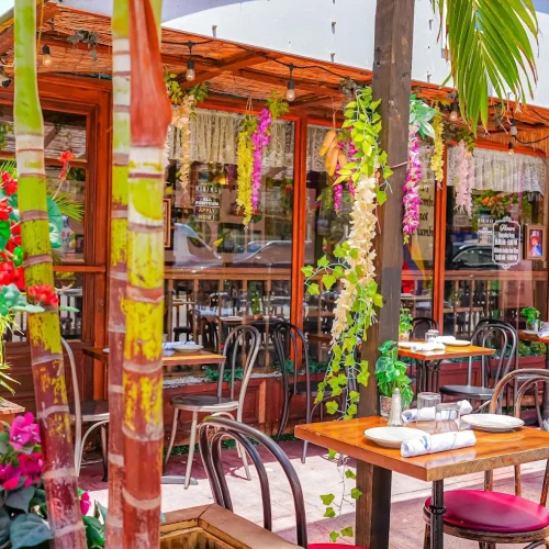 exterior del restaurante la ventana en miami florida
